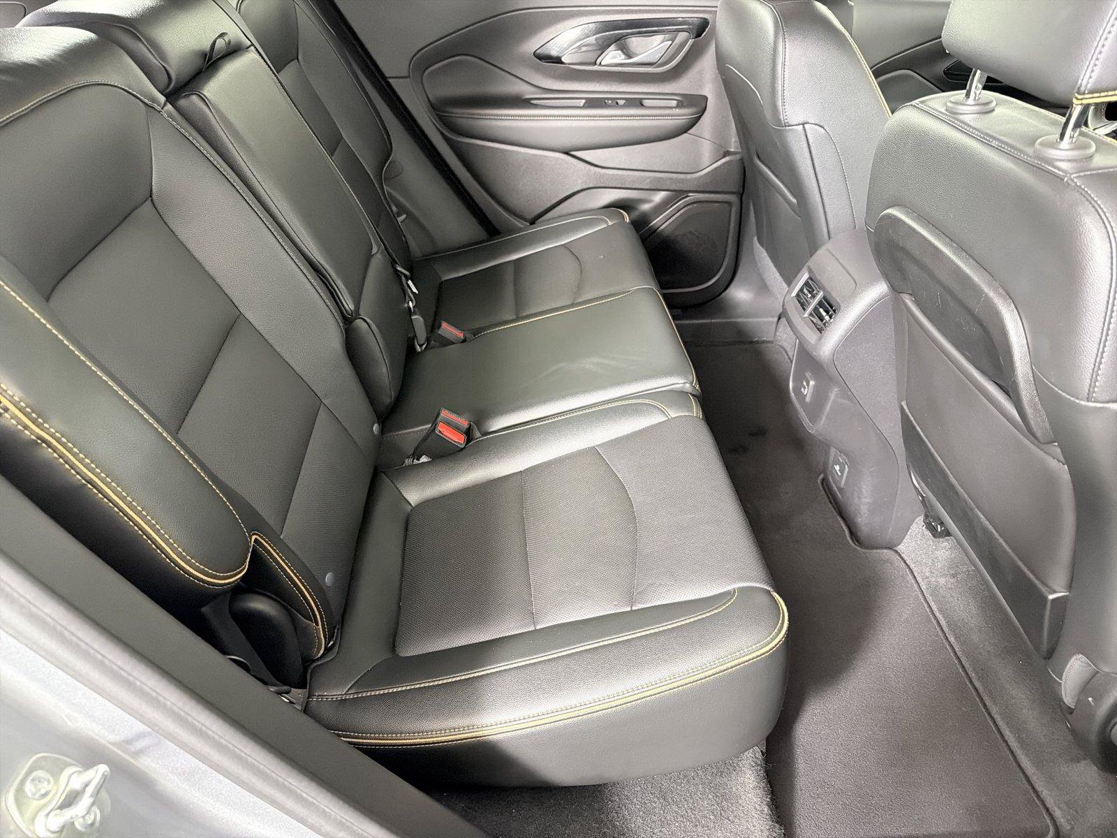 Certified 2024 GMC Terrain AT4 AWD/4WD image 13