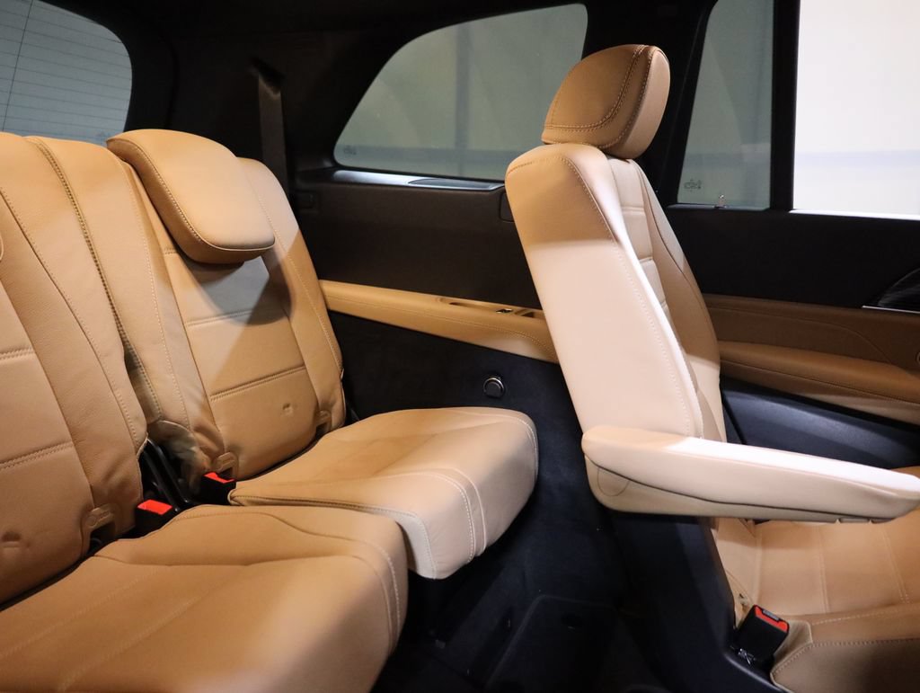 Used 2026 Mercedes-Benz GLS 580 4MATIC image 67