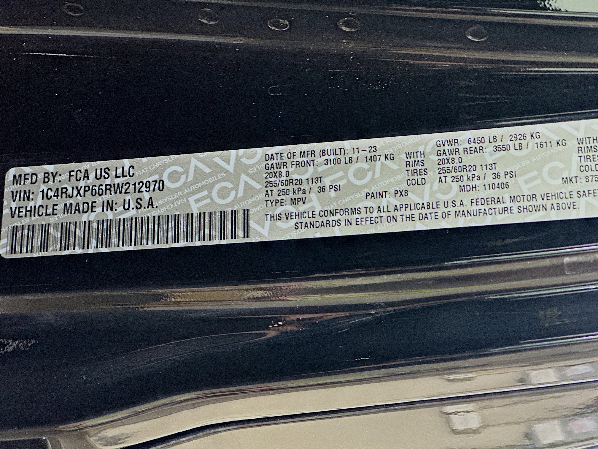 Used 2024 Jeep Wrangler Sahara w/ Safety Group image 12