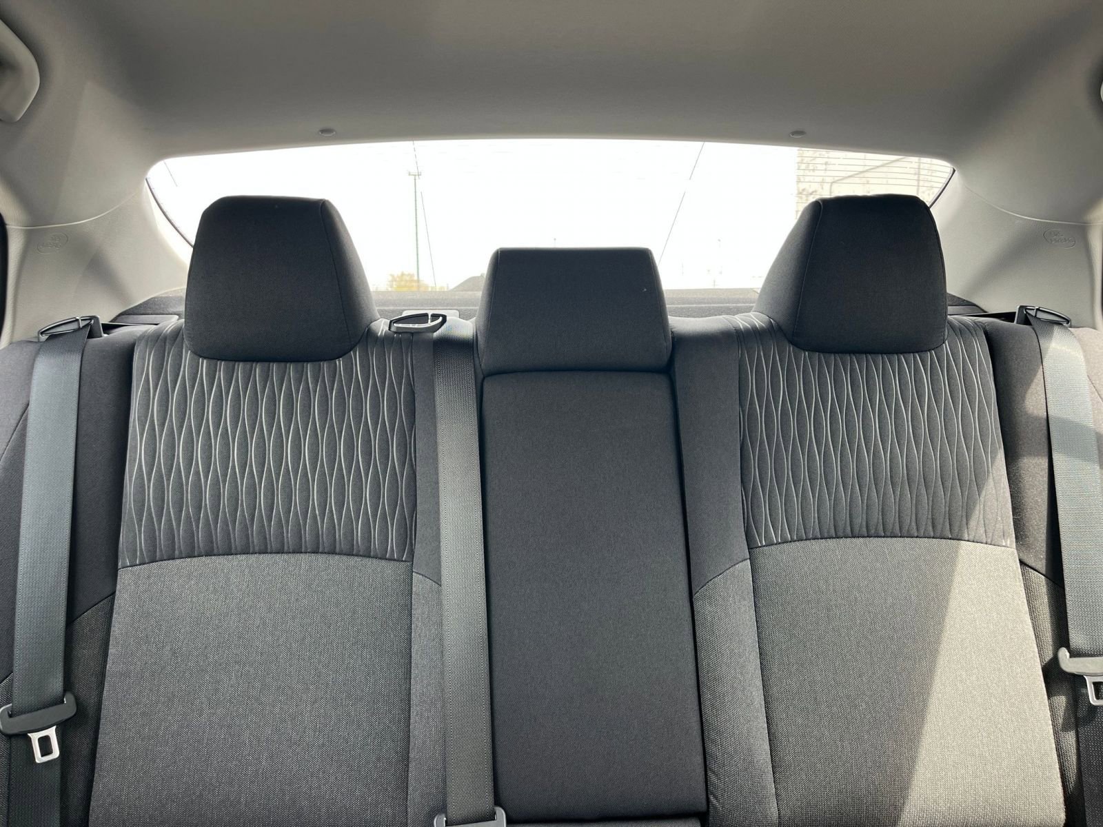 Used 2025 Toyota Camry LE image 37