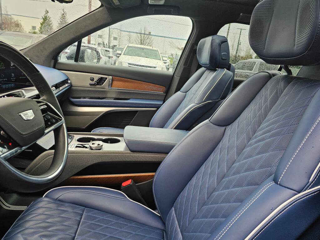 New 2026 Cadillac Vistiq Premium Luxury image 28