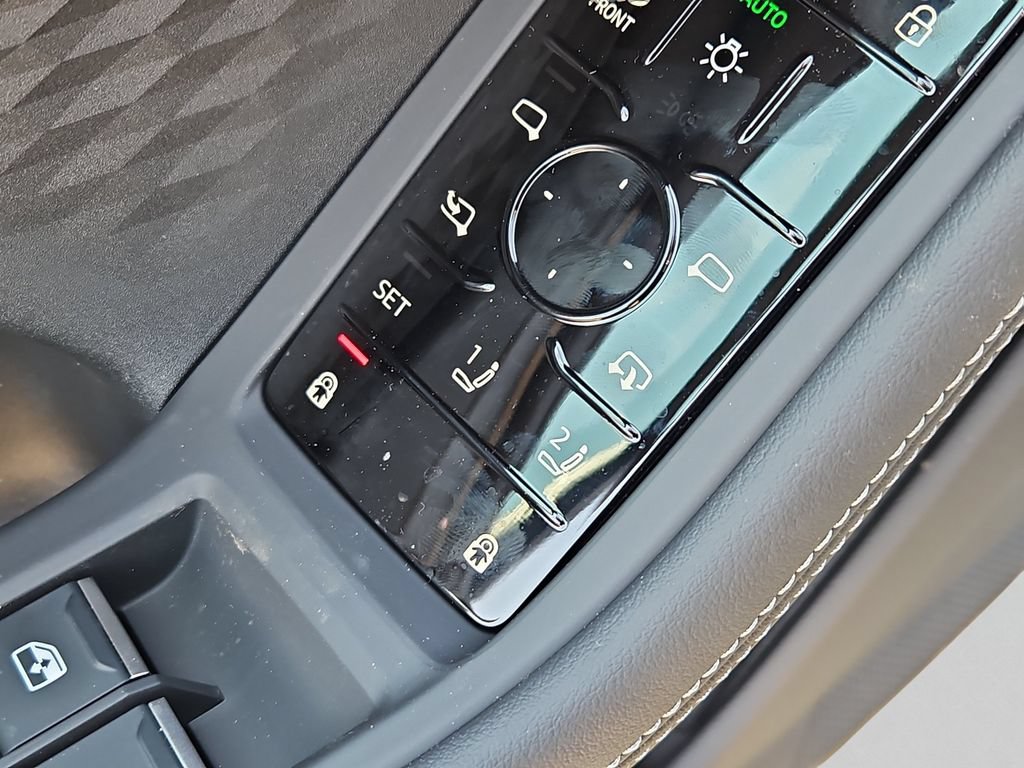 New 2026 Audi A6 Premium Plus AWD/4WD image 14