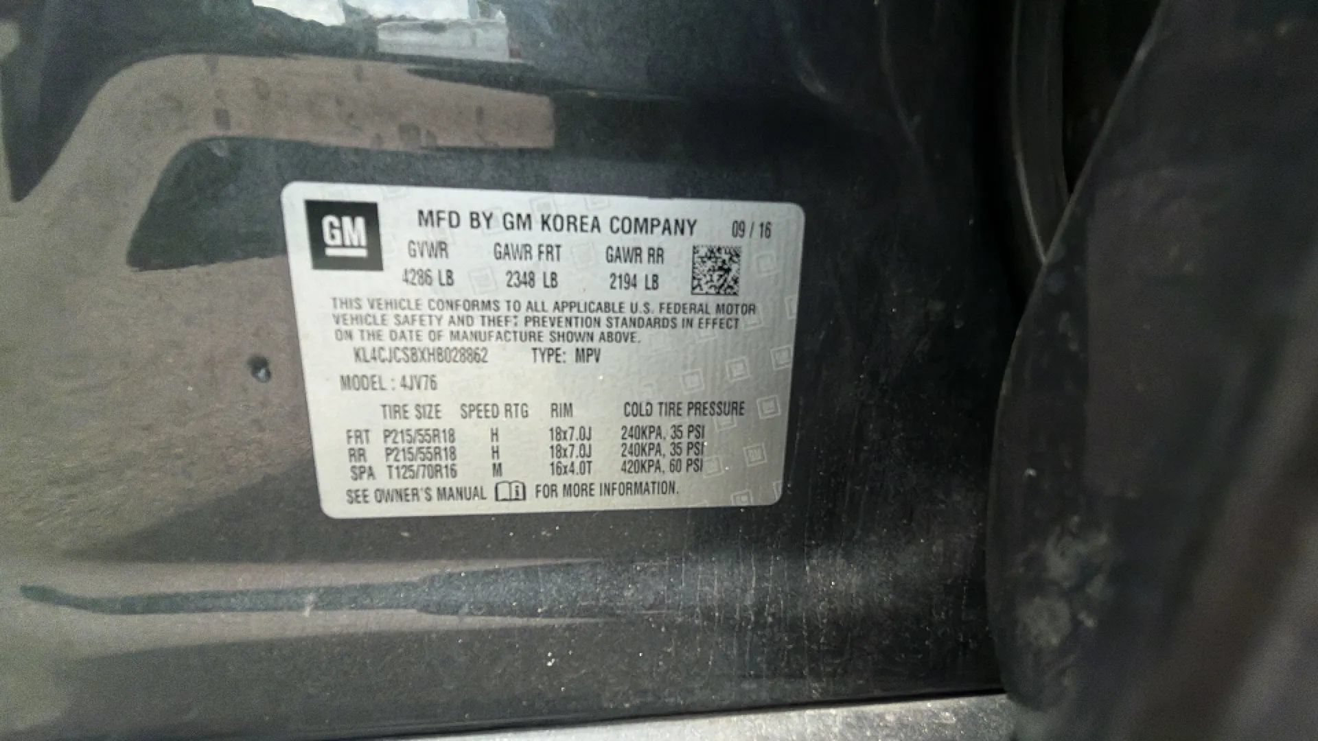 Used 2017 Buick Encore Essence FWD image 15
