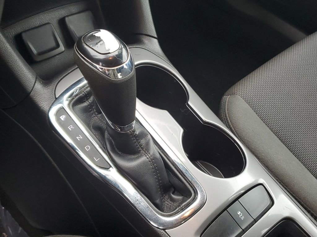 Used 2017 Chevrolet Cruze LT w/ RS Package image 26