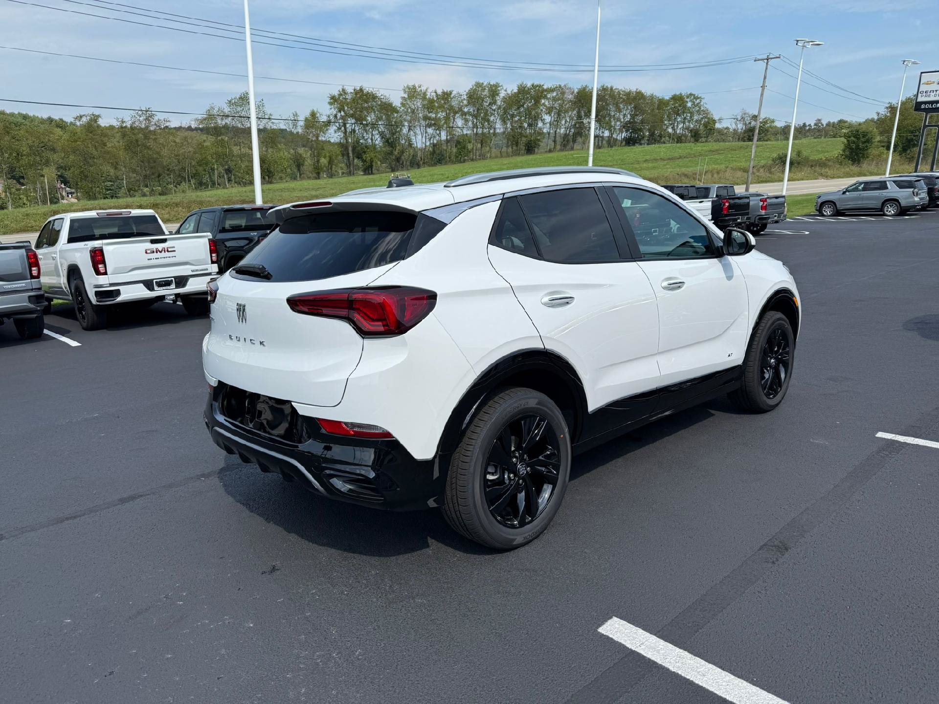 New 2026 Buick Encore GX Sport Touring w/ Comfort Package AWD/4WD image 5