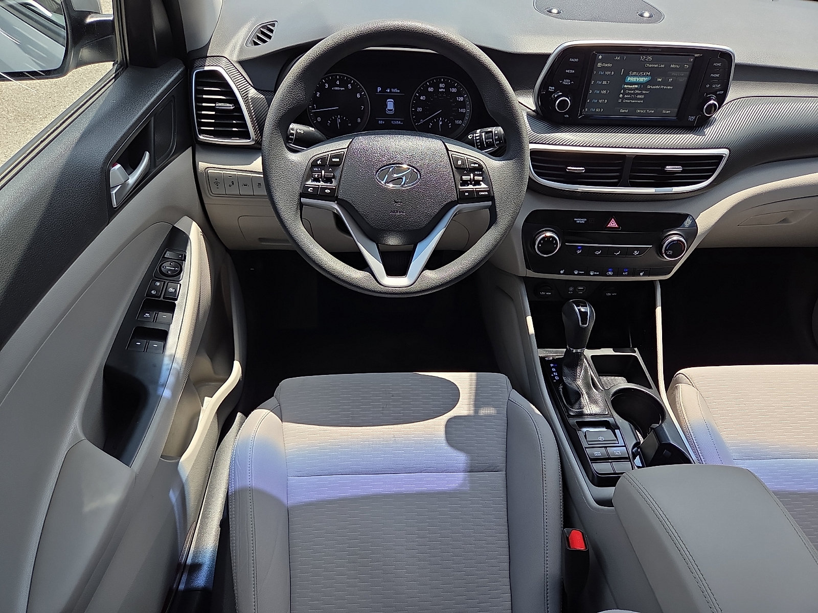 Used 2021 Hyundai Tucson Value FWD image 11