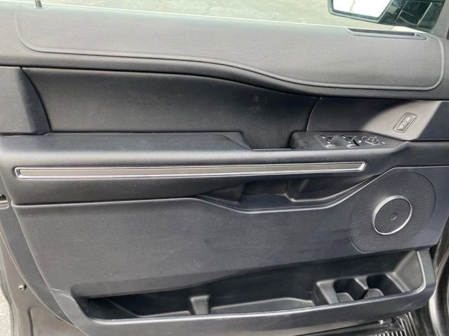 Used 2020 Ford Expedition XLT w/ Equipment Group 201A image 14