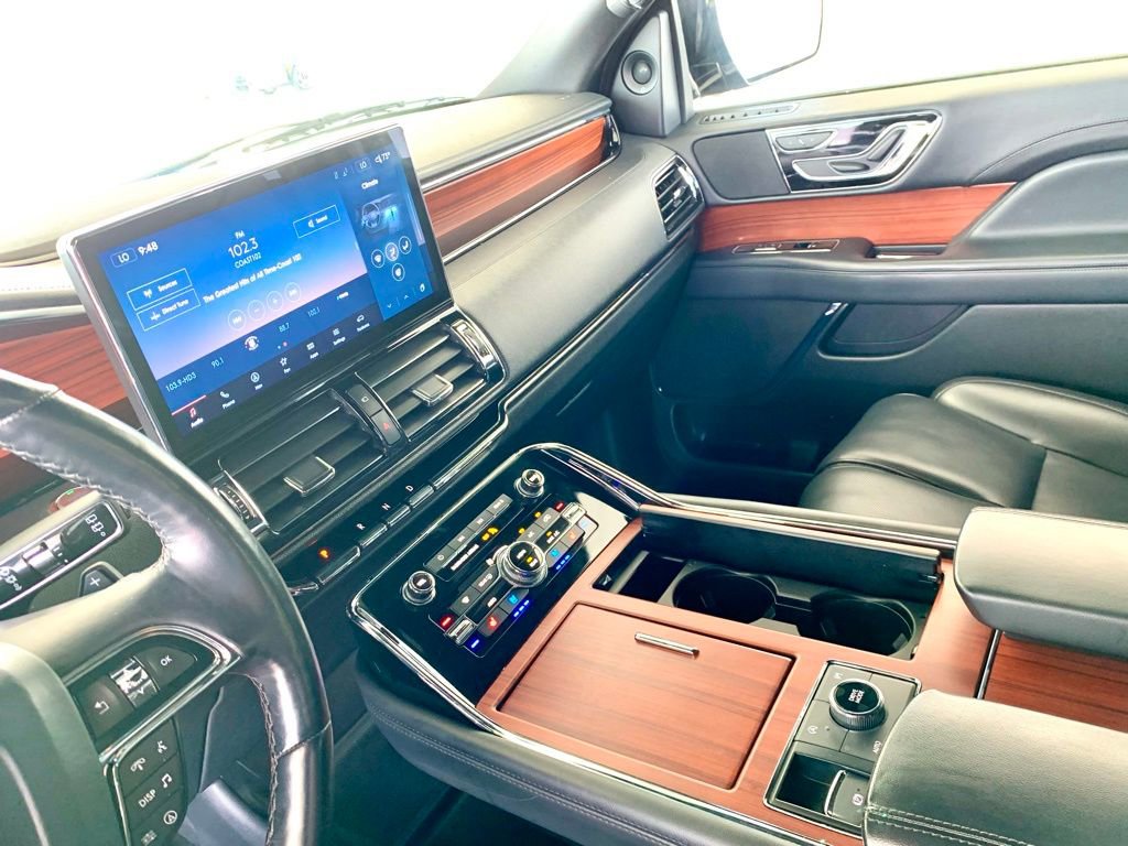 Used 2024 Lincoln Navigator L 4WD image 45