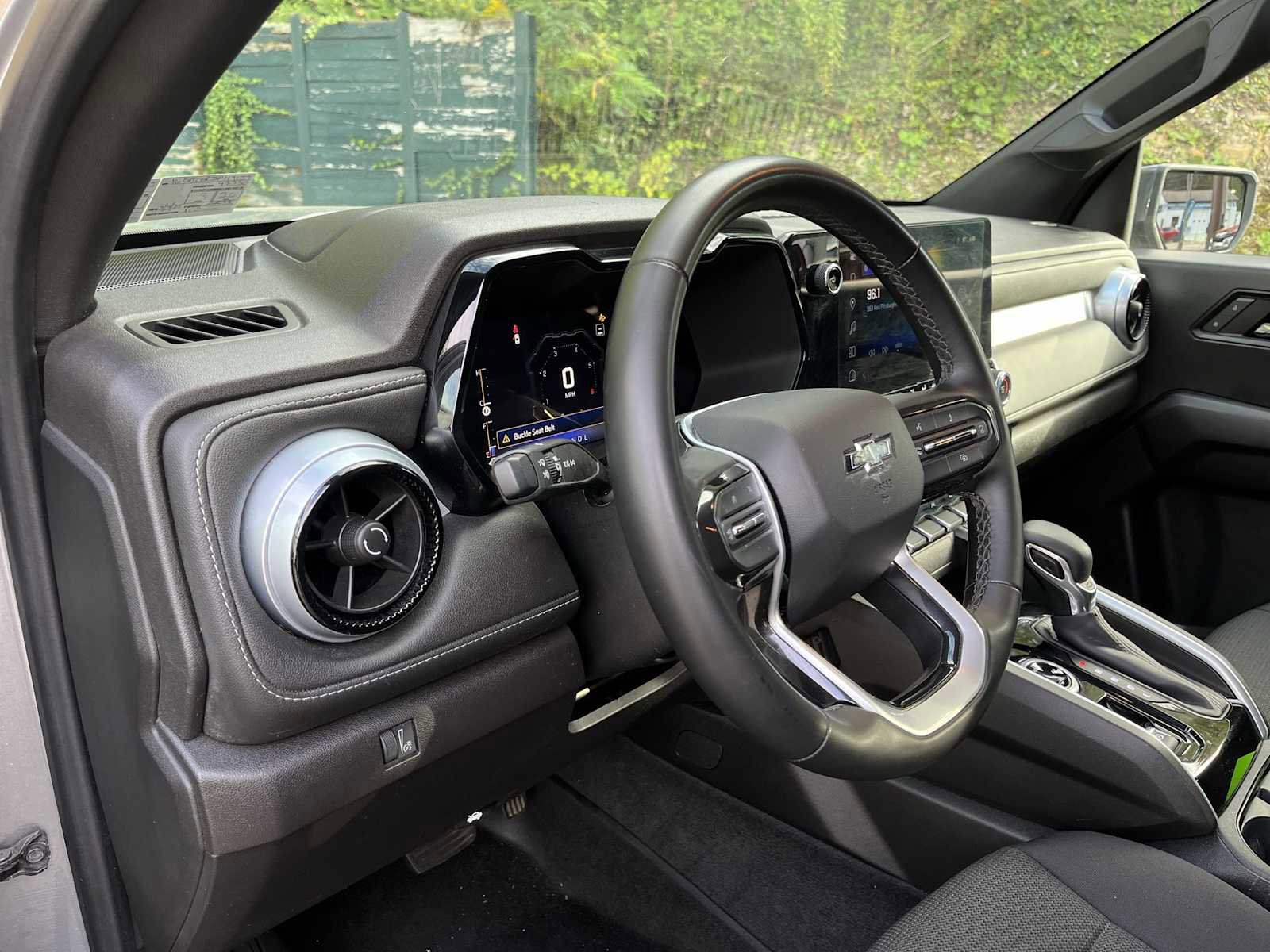 Certified 2023 Chevrolet Colorado LT w/ LT Convenience Package II image 10