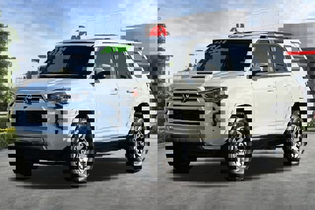 Used 2020 Toyota 4Runner TRD Off-Road image 9