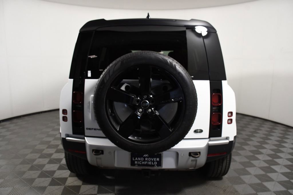Used 2023 Land Rover Defender 110 S AWD/4WD image 5