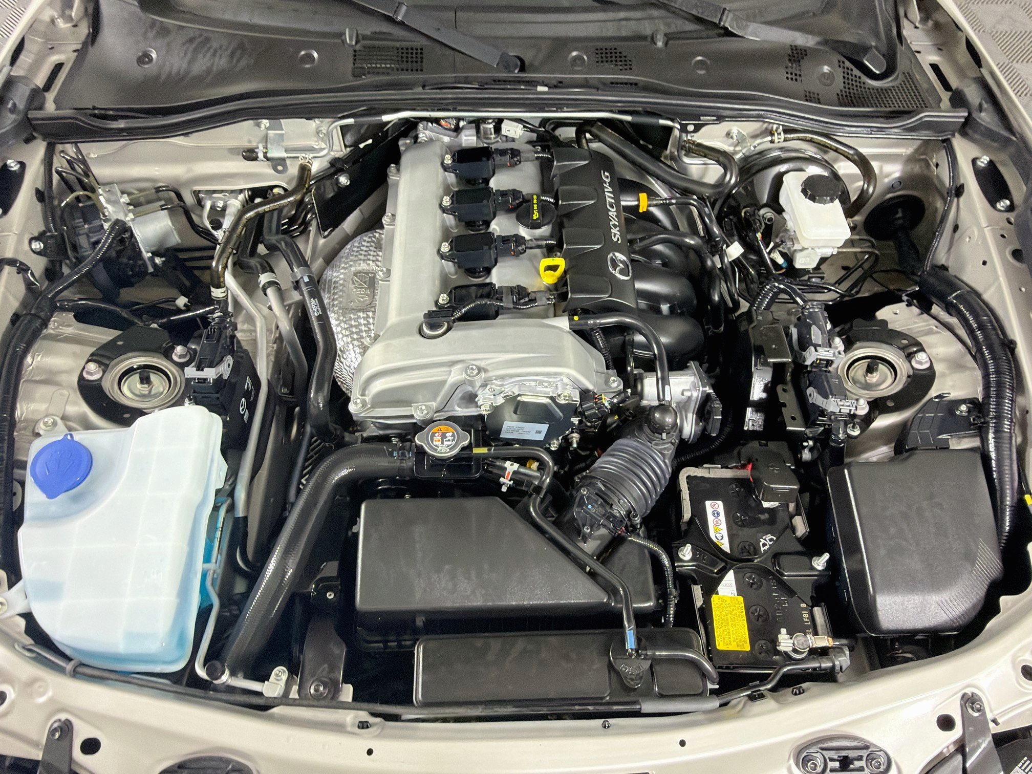Used 2022 MAZDA MX-5 Miata RF Grand Touring w/ Weather Package RWD image 29