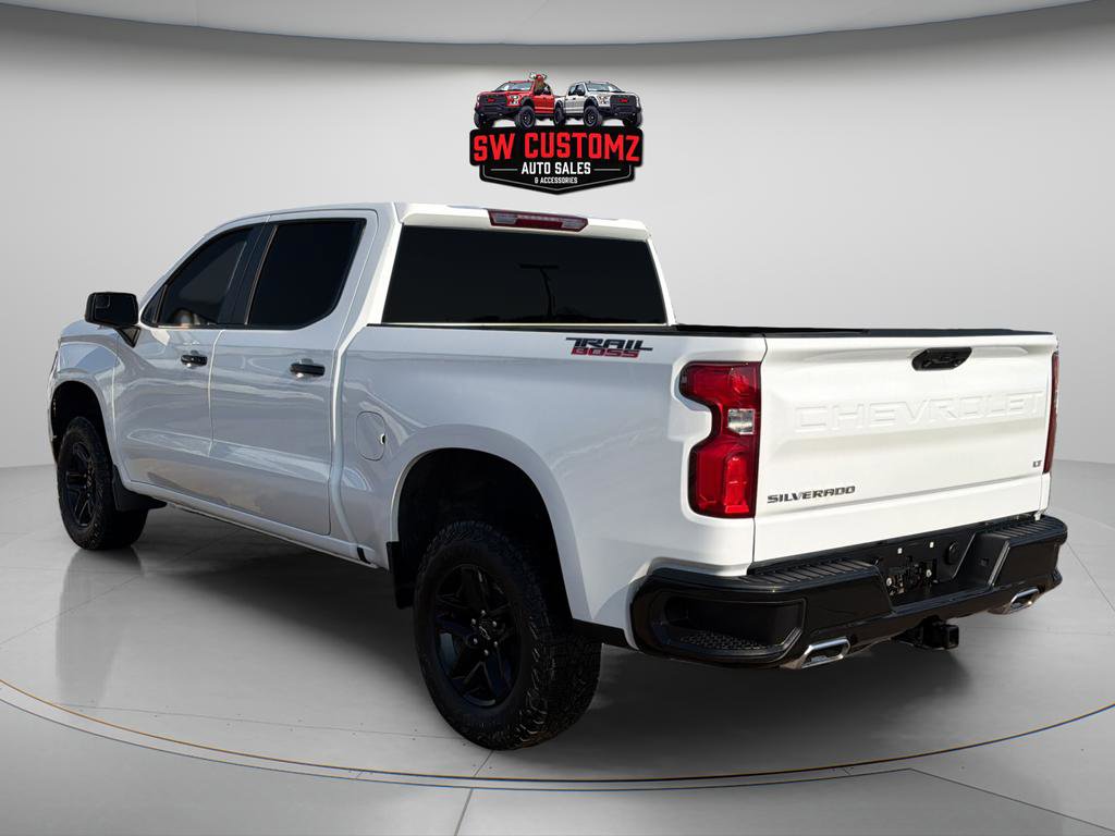 Used 2024 Chevrolet Silverado 1500 LT Trail Boss w/ Protection Package AWD/4WD image 5