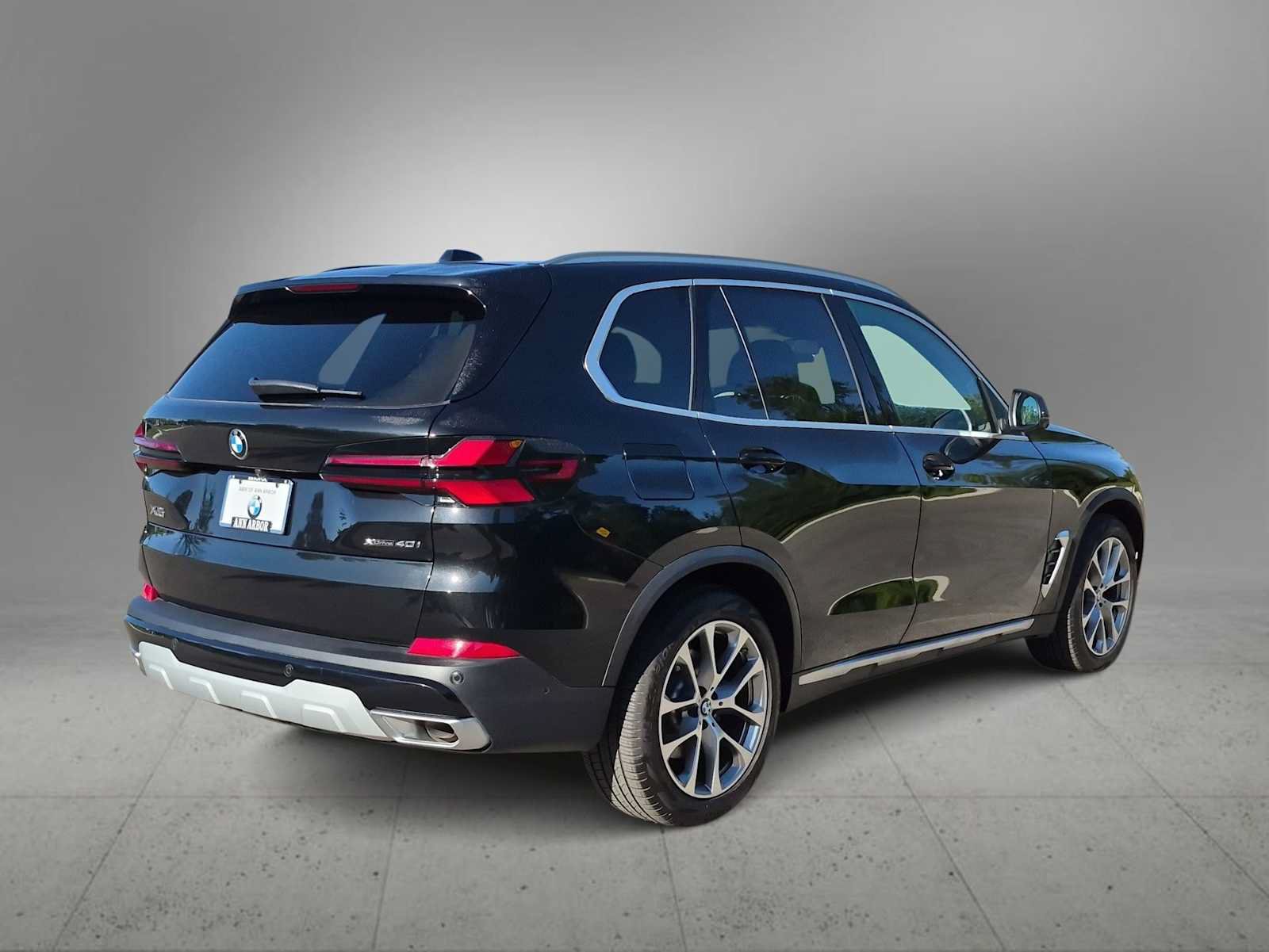 Used 2026 BMW X5 xDrive40i AWD/4WD image 8