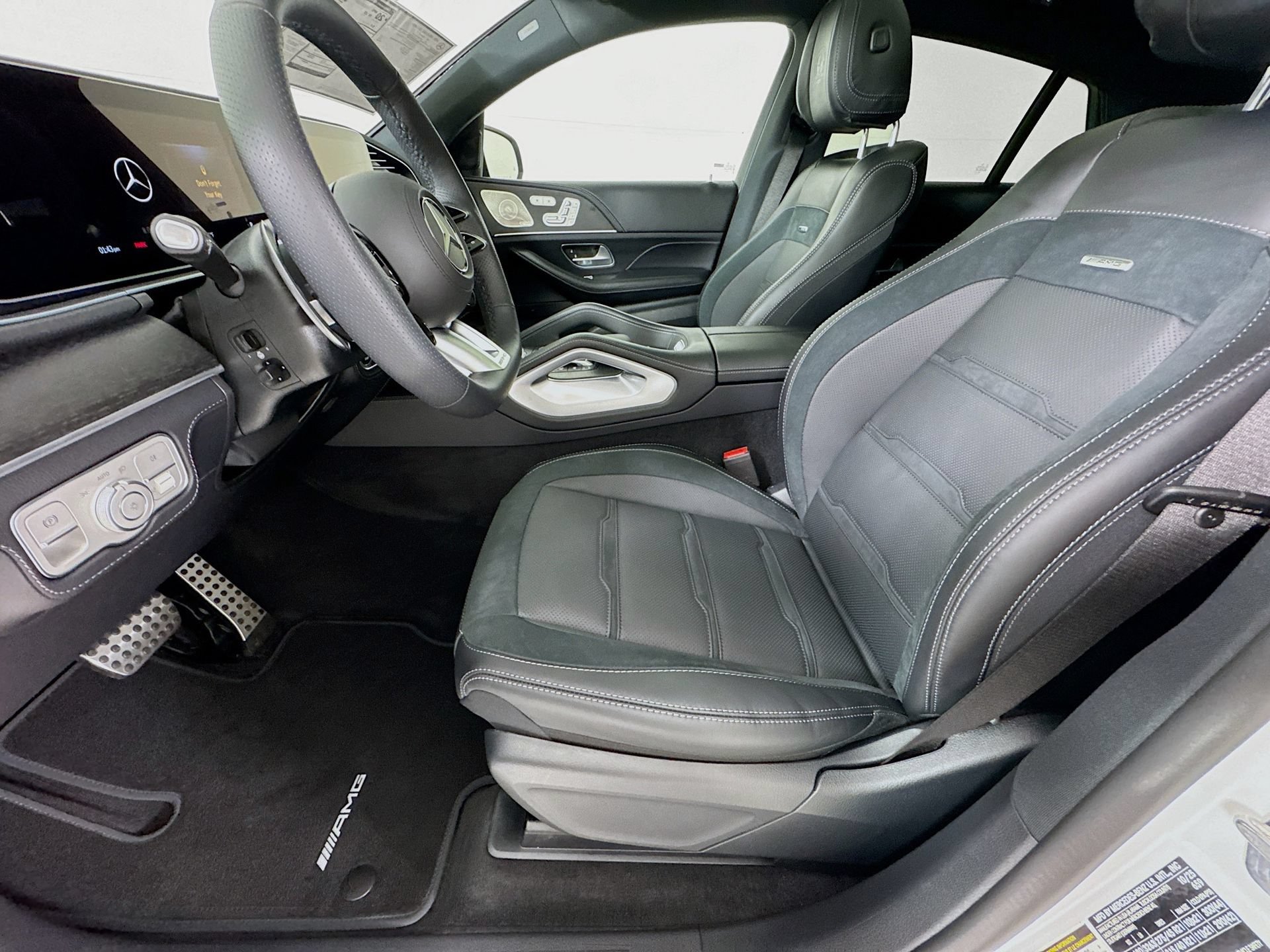 New 2026 Mercedes-Benz GLE 53 AMG 4MATIC Coupe image 23
