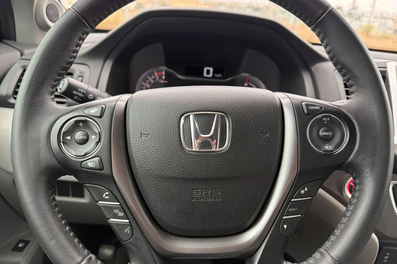Used 2017 Honda Ridgeline RTL-T image 24