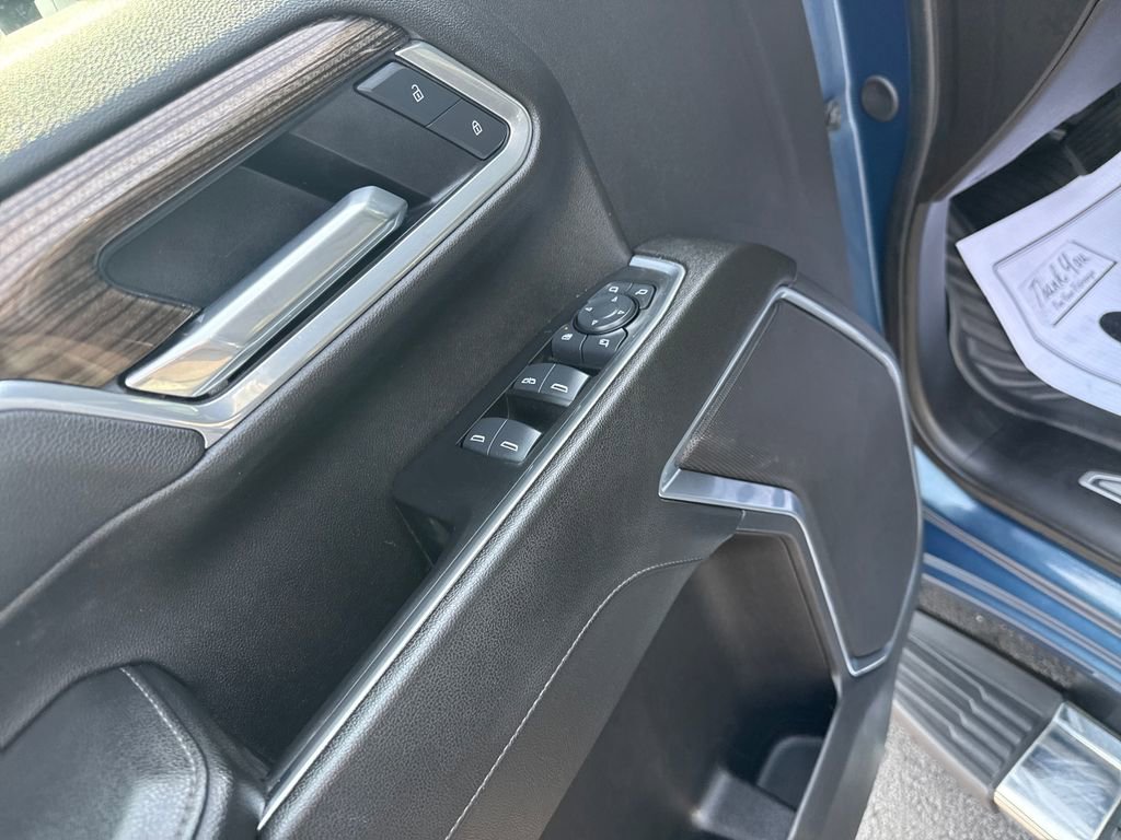 Used 2025 Chevrolet Silverado 2500 LT w/ Safety Package image 14