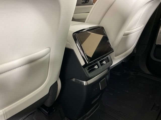 New 2026 Cadillac Vistiq Sport w/ LPO, Floor Liner Package image 14