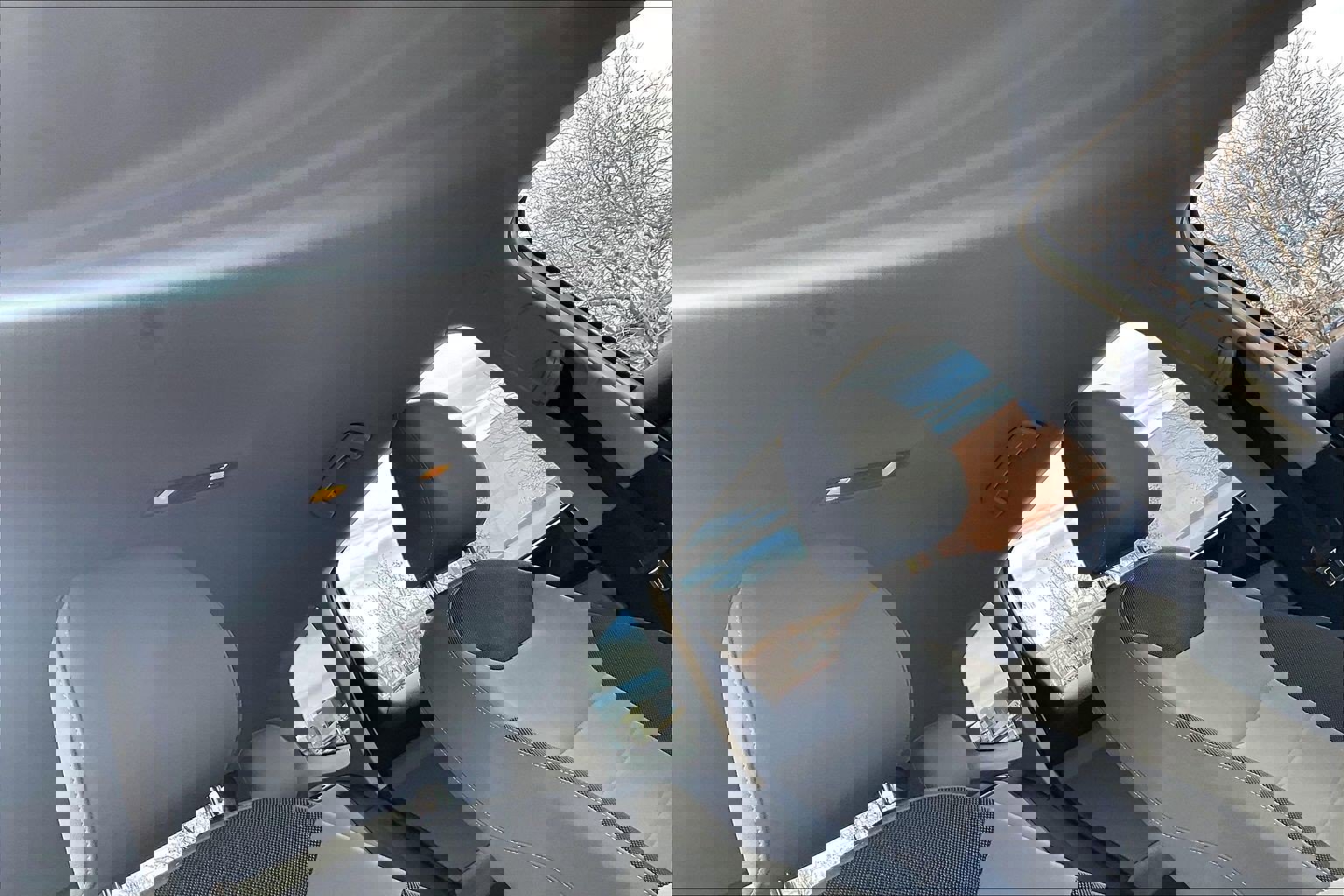 Certified 2022 Volkswagen Taos SE image 29