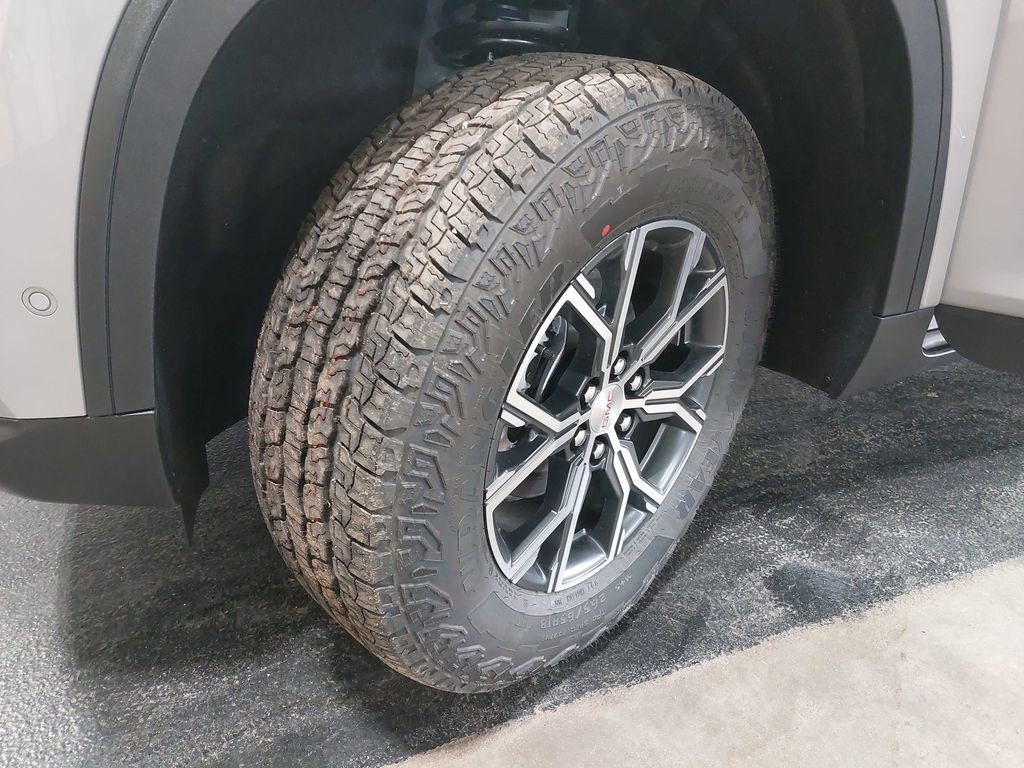 New 2026 GMC Acadia AT4 w/ Super Cruise Package image 33