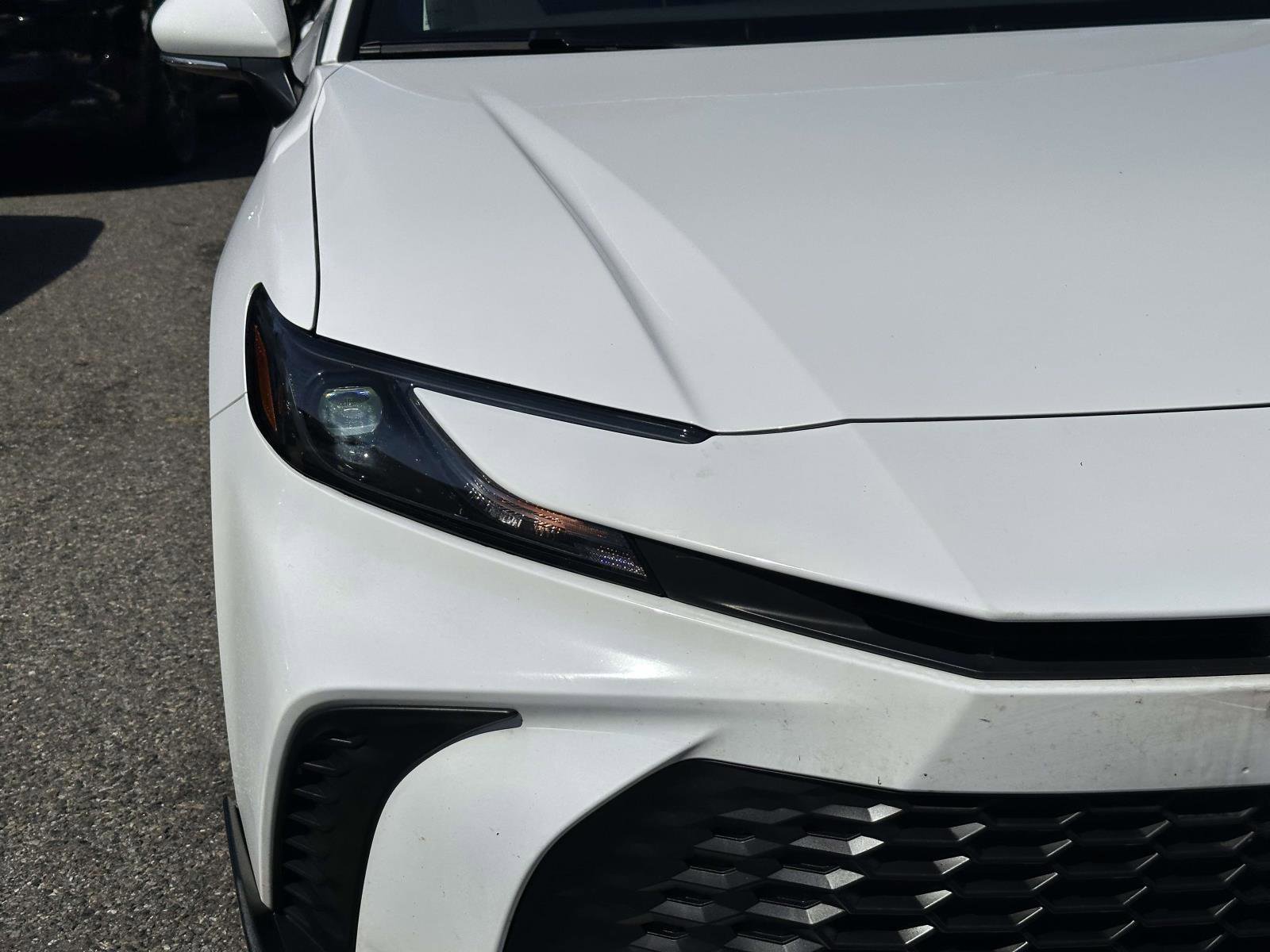 Used 2025 Toyota Camry SE image 8