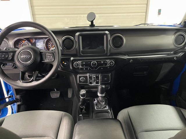 Used 2023 Jeep Wrangler Unlimited Sport AWD/4WD image 13