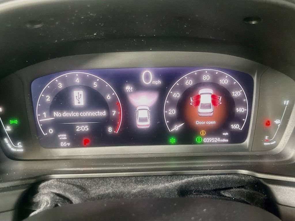 Used 2025 Honda Accord SE image 25