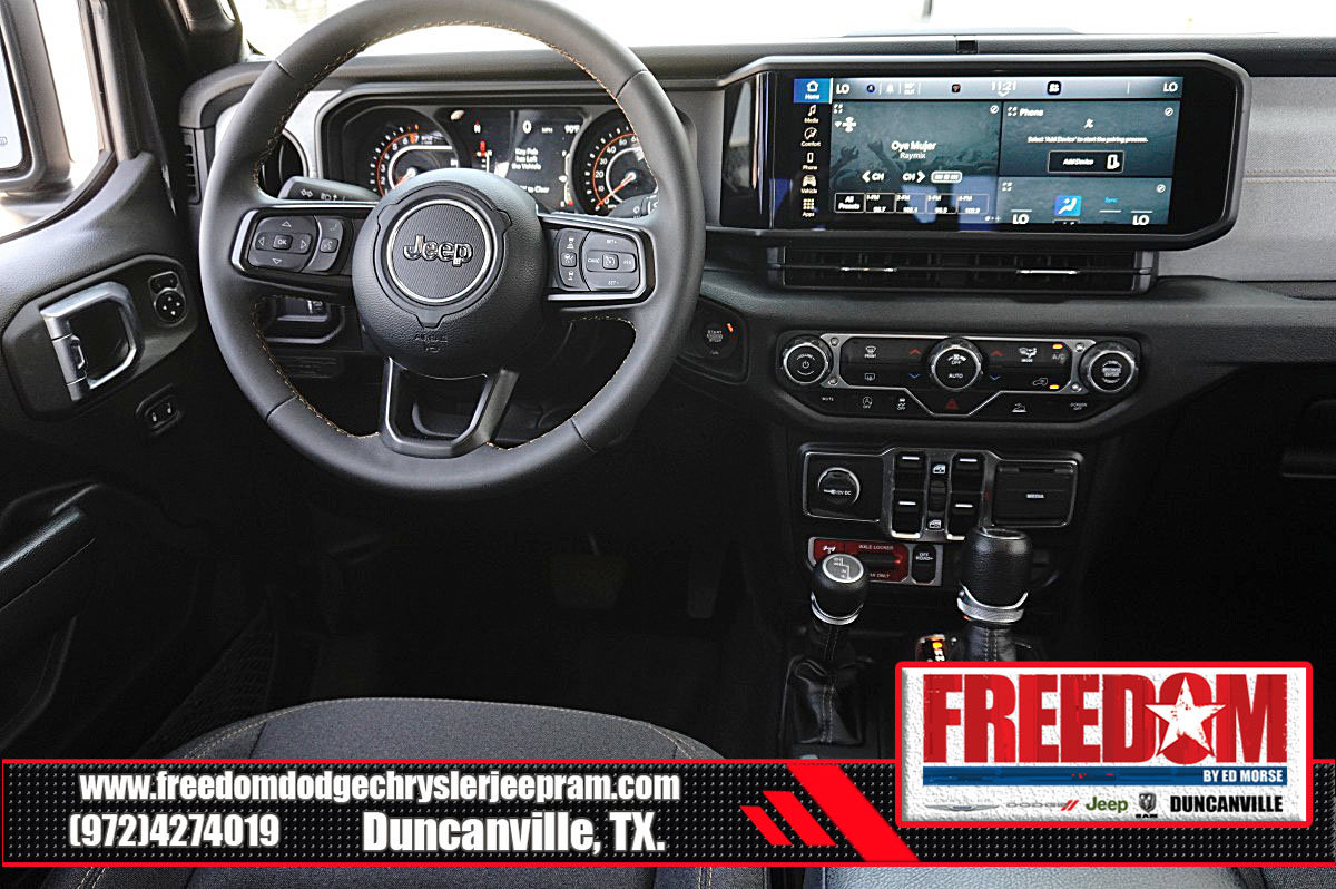 Used 2024 Jeep Gladiator Sport AWD/4WD image 17