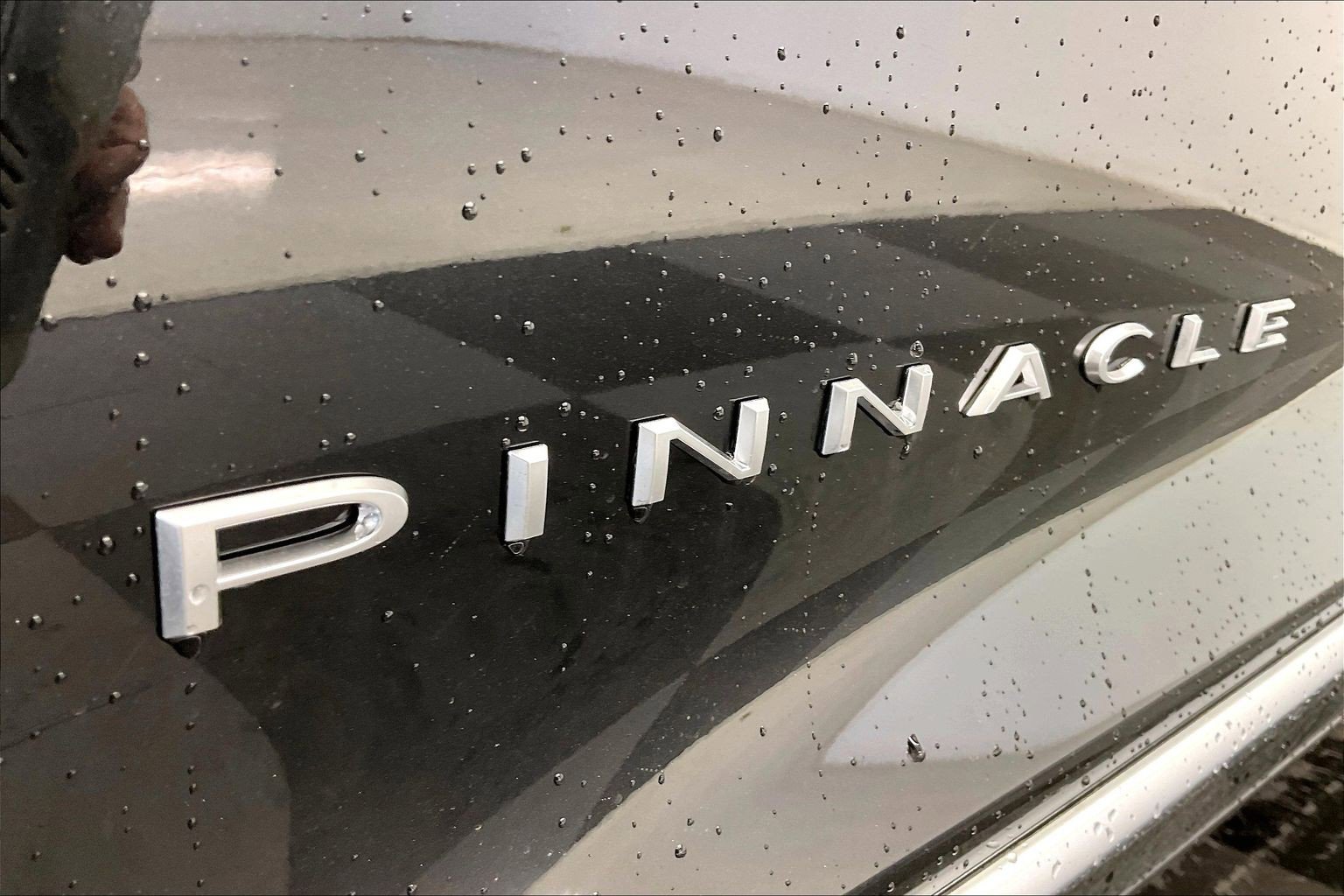 New 2026 Chrysler Pacifica Pinnacle image 17