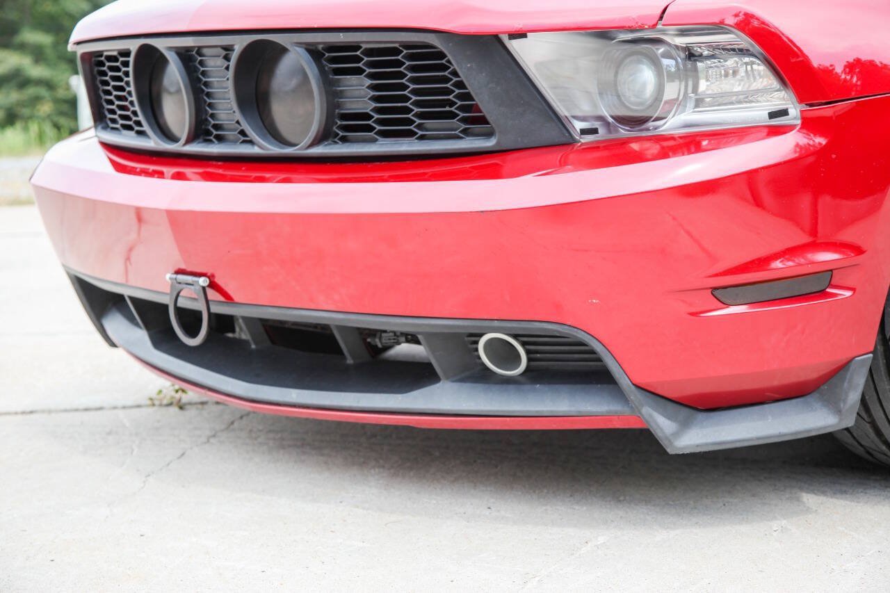 Used 2011 Ford Mustang GT Premium w/ Electronics Pkg RWD image 42