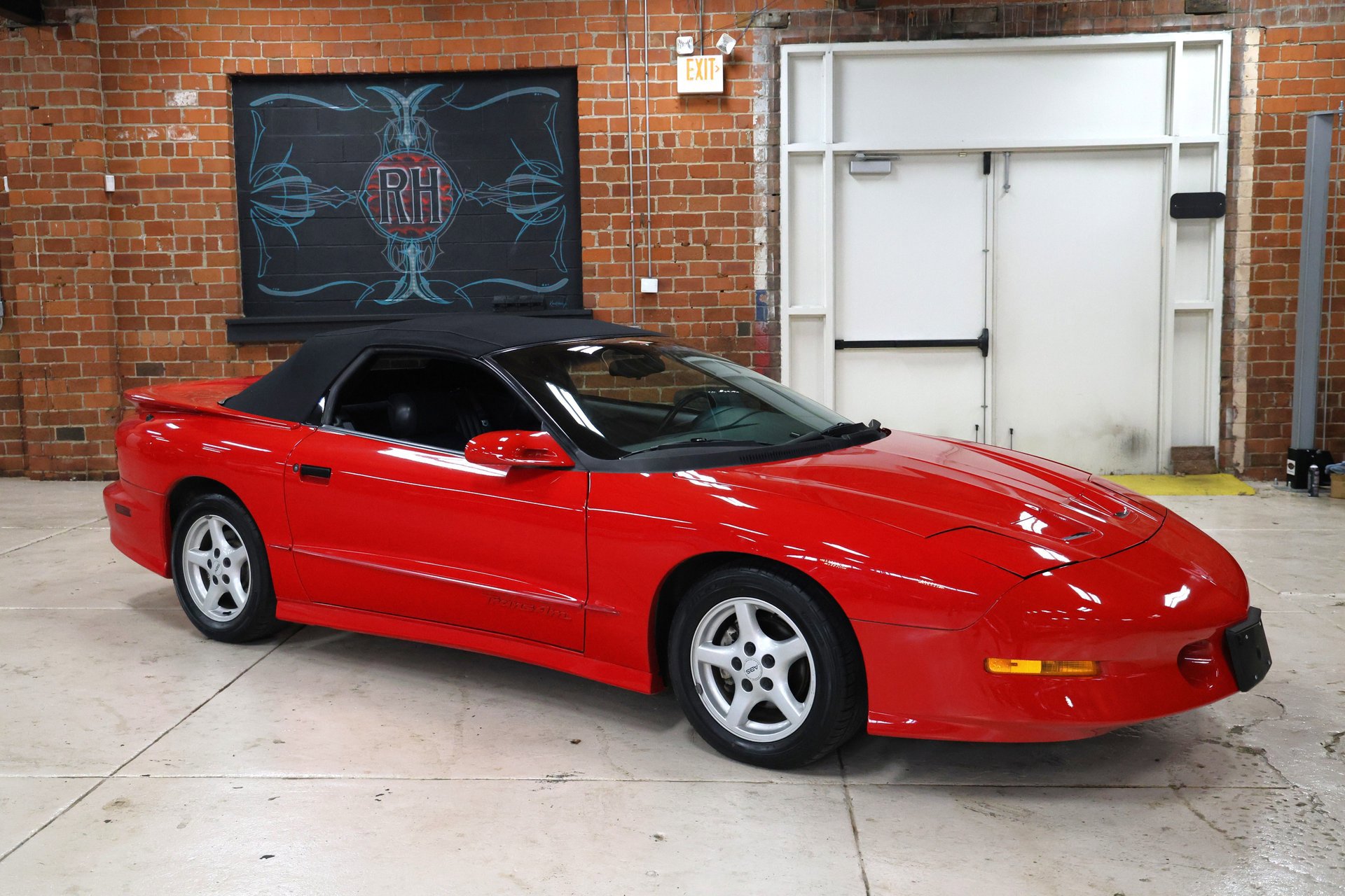 Used 1995 Pontiac Firebird Trans Am image 11