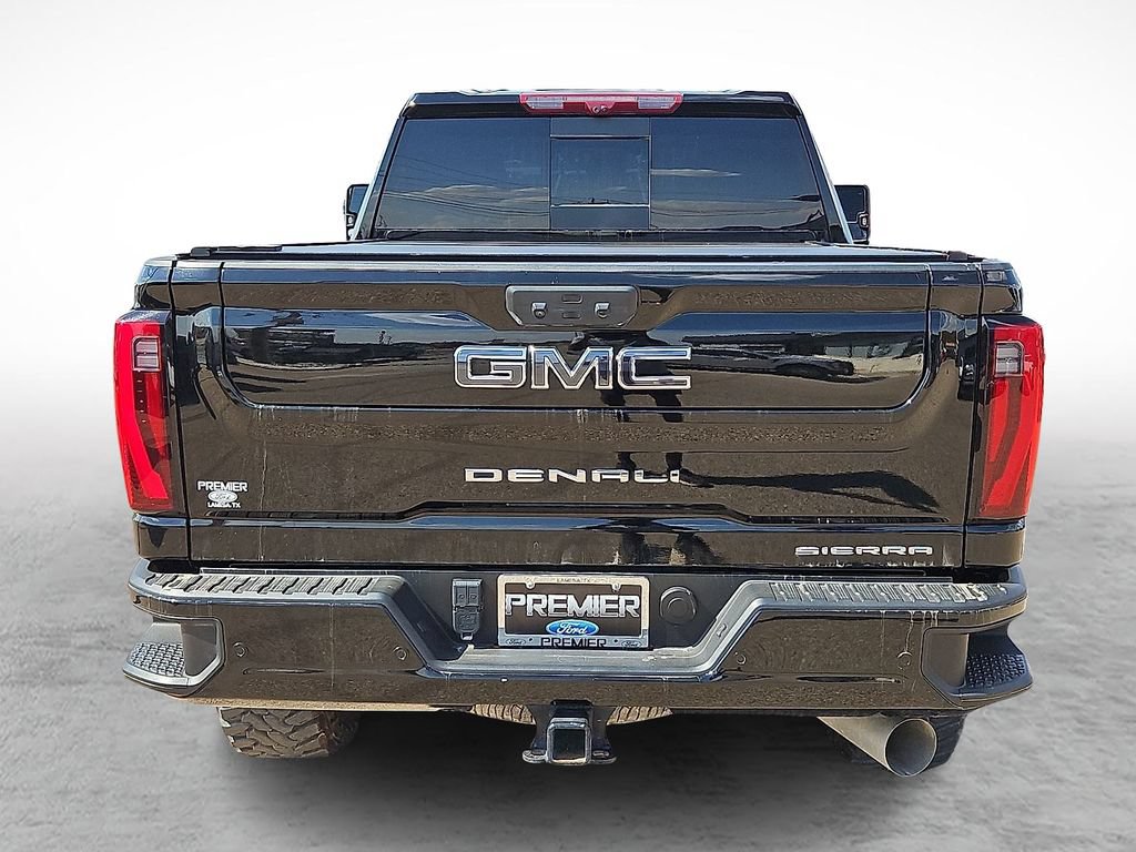 Used 2024 GMC Sierra 2500 Denali Ultimate AWD/4WD image 9