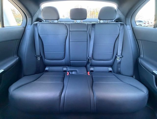 Used 2026 Mercedes-Benz C 300 4MATIC Sedan image 17