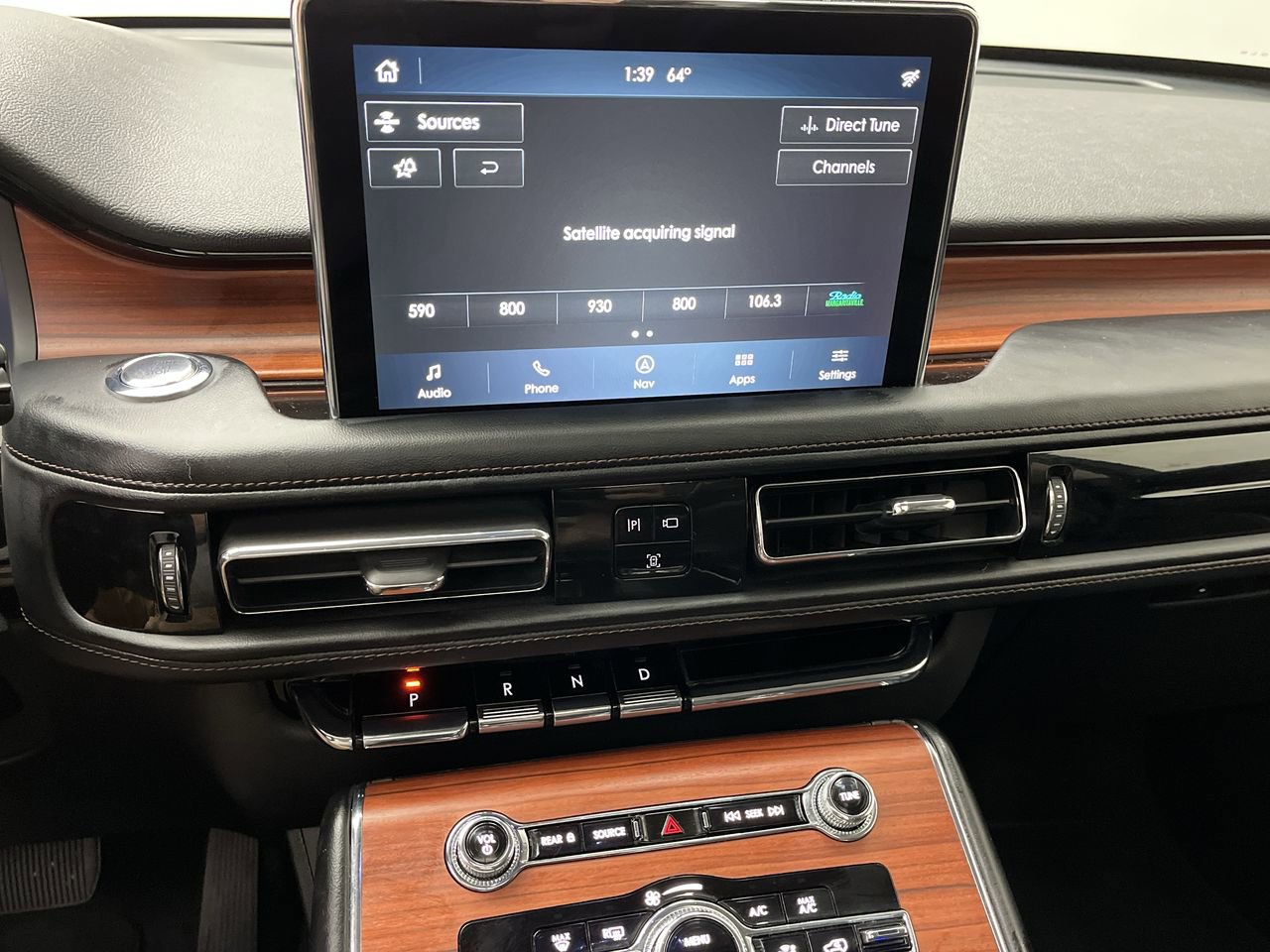 Used 2024 Lincoln Aviator Reserve AWD/4WD image 21