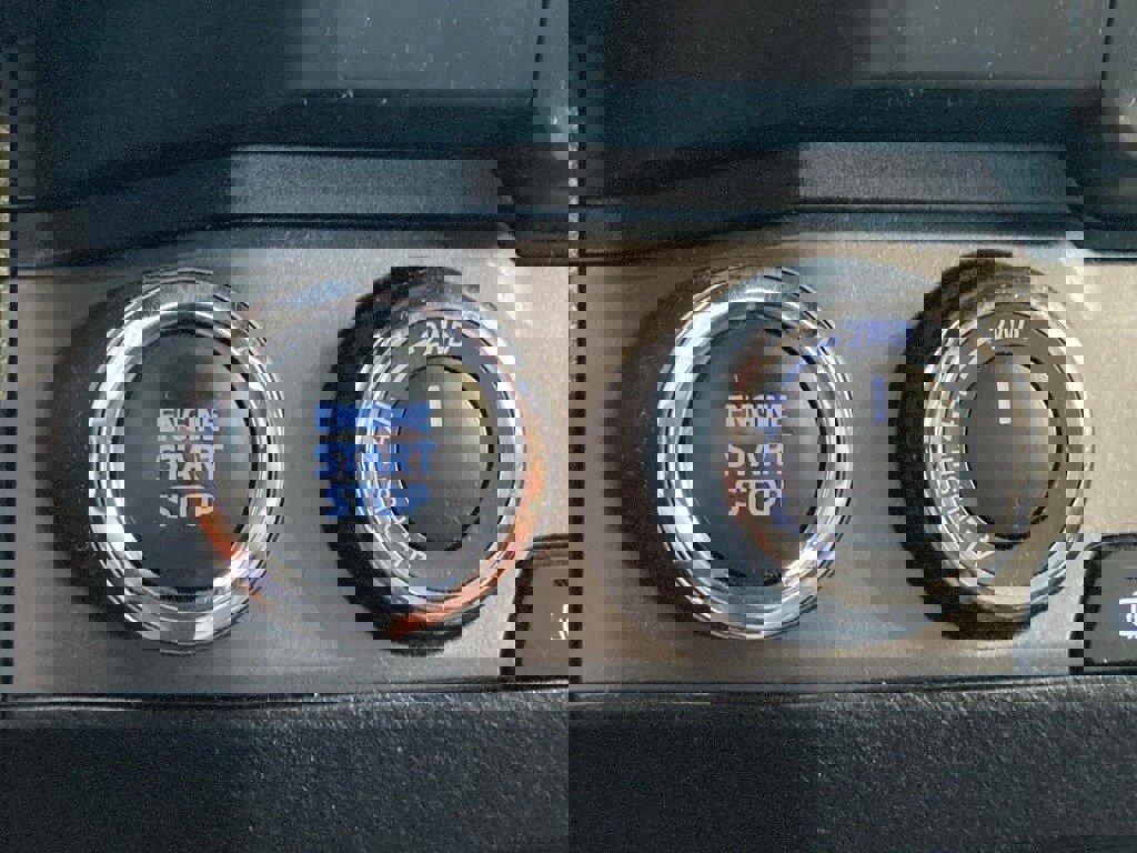 Used 2022 Toyota Tacoma TRD Sport w/ Technology Package image 22