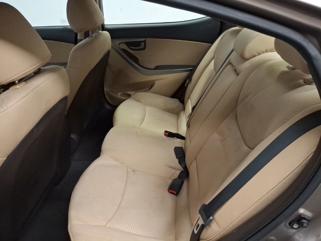 Used 2011 Hyundai Elantra GLS w/ Navigation Pkg 4 image 12