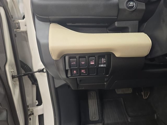 Used 2022 Subaru Ascent Limited w/ Technology Package AWD/4WD image 35
