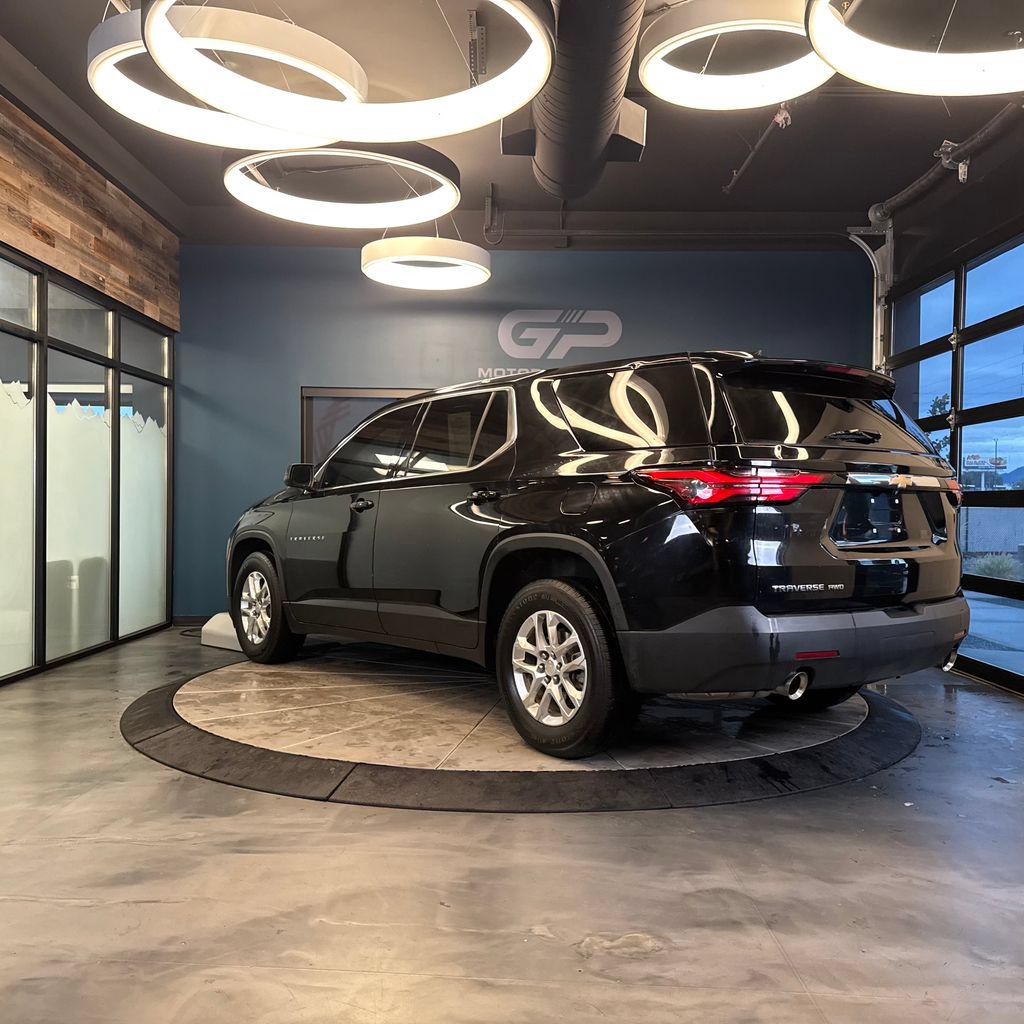 Used 2022 Chevrolet Traverse LS w/ LPO, Floor Liner Package AWD/4WD image 5