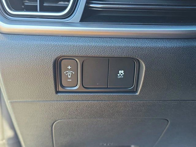 New 2026 Kia Sorento LX FWD image 13