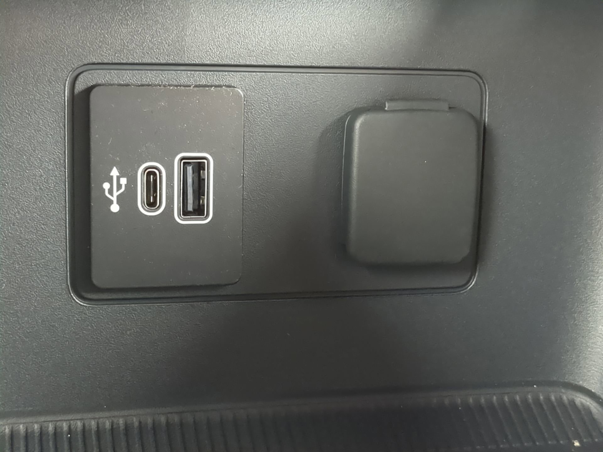 New 2026 Ford Explorer ST-Line w/ Premium Package image 58