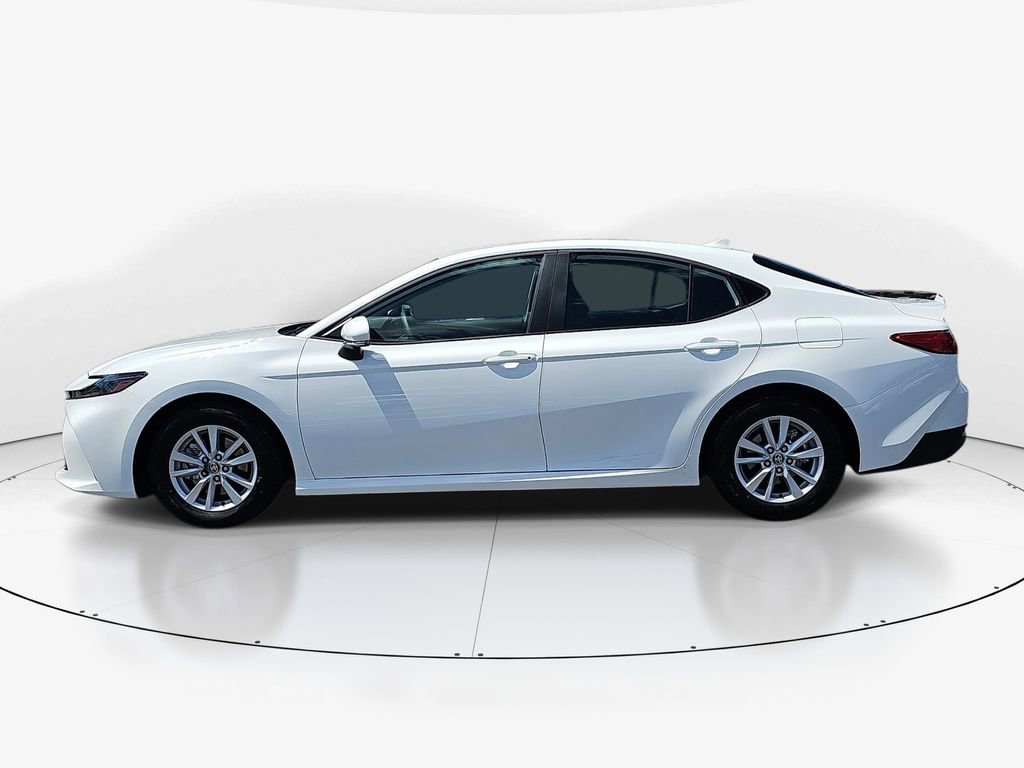 Used 2026 Toyota Camry LE FWD image 10