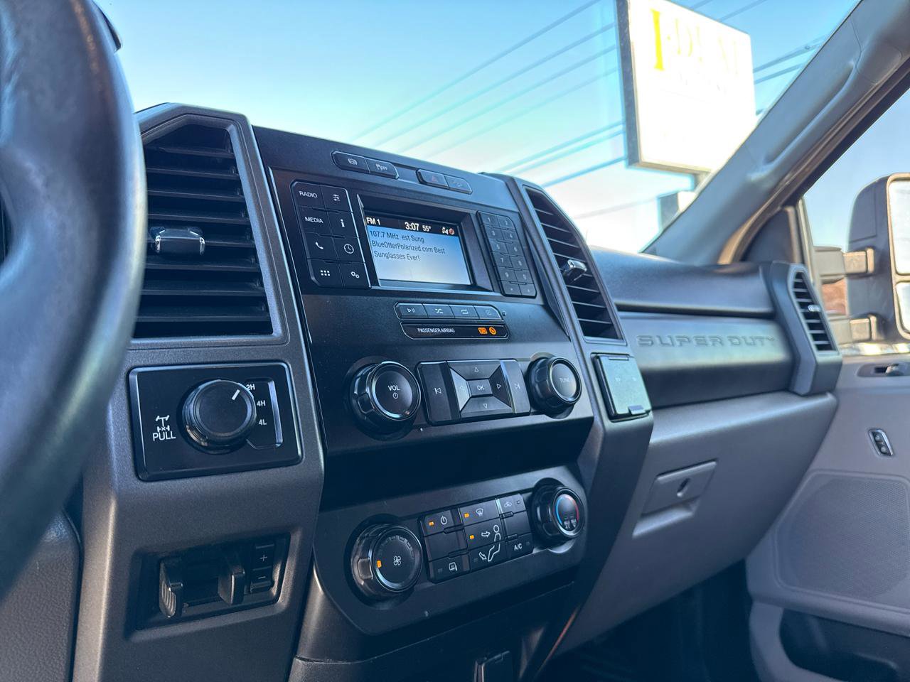 Used 2021 Ford F250 XL image 9