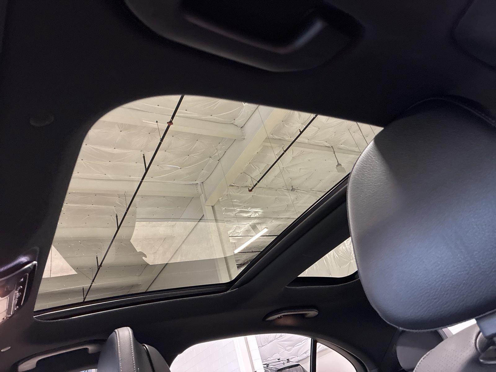 Used 2024 Mercedes-Benz C 300 4MATIC Sedan image 9