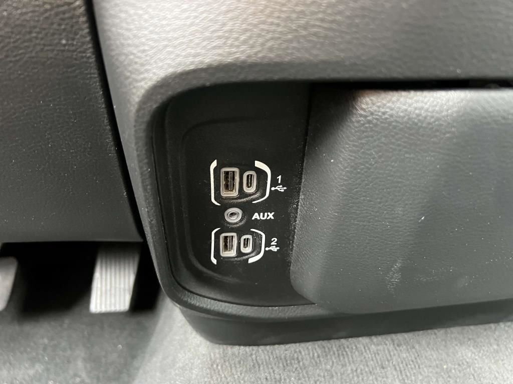 Certified 2022 RAM 1500 Big Horn image 23