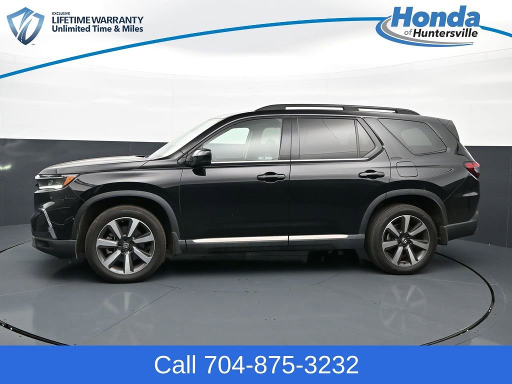Used 2024 Honda Pilot Touring image 5