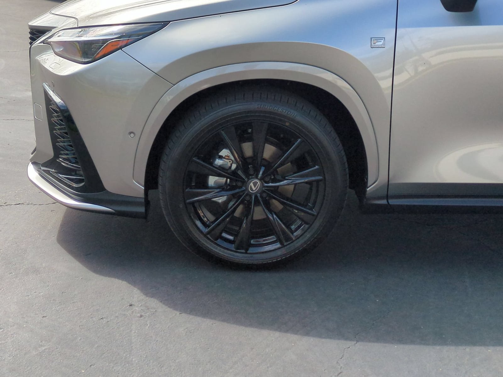 New 2026 Lexus NX 450h+ F Sport AWD/4WD image 9
