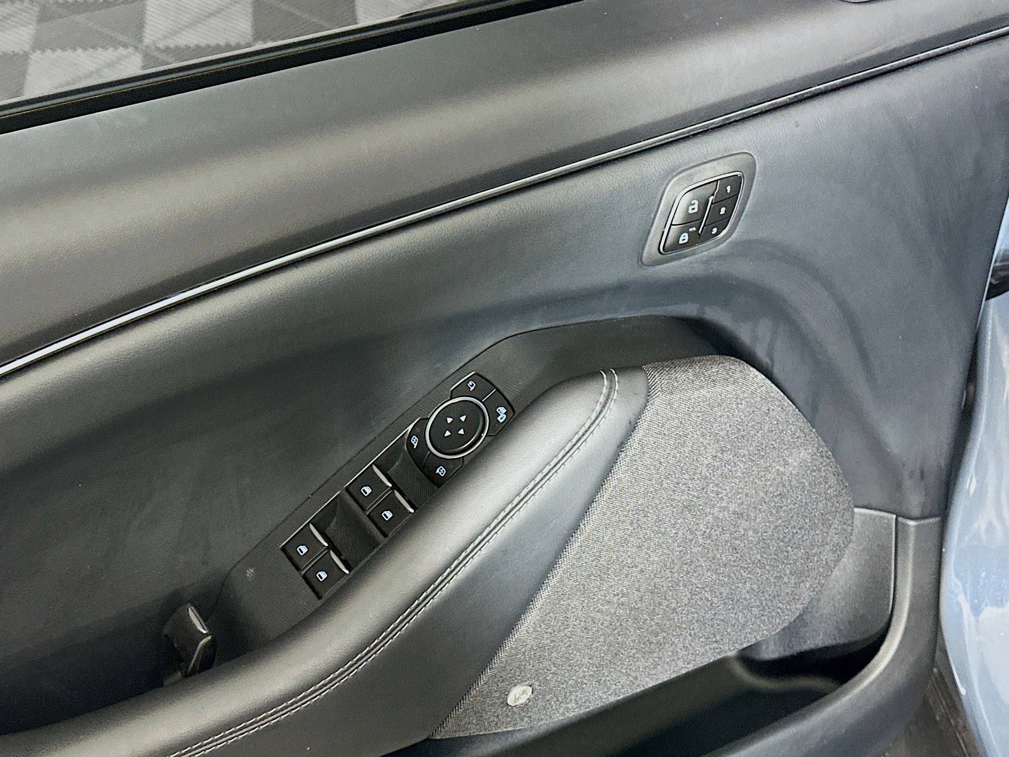 Used 2023 Ford Mustang Mach-E Premium RWD image 15