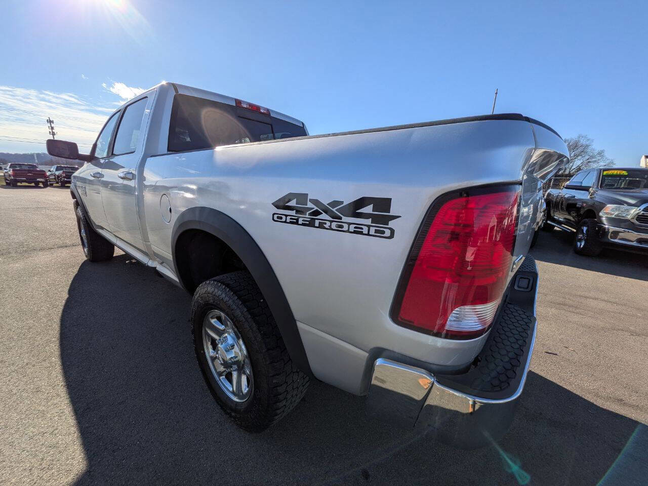 Used 2016 RAM 2500 SLT image 3