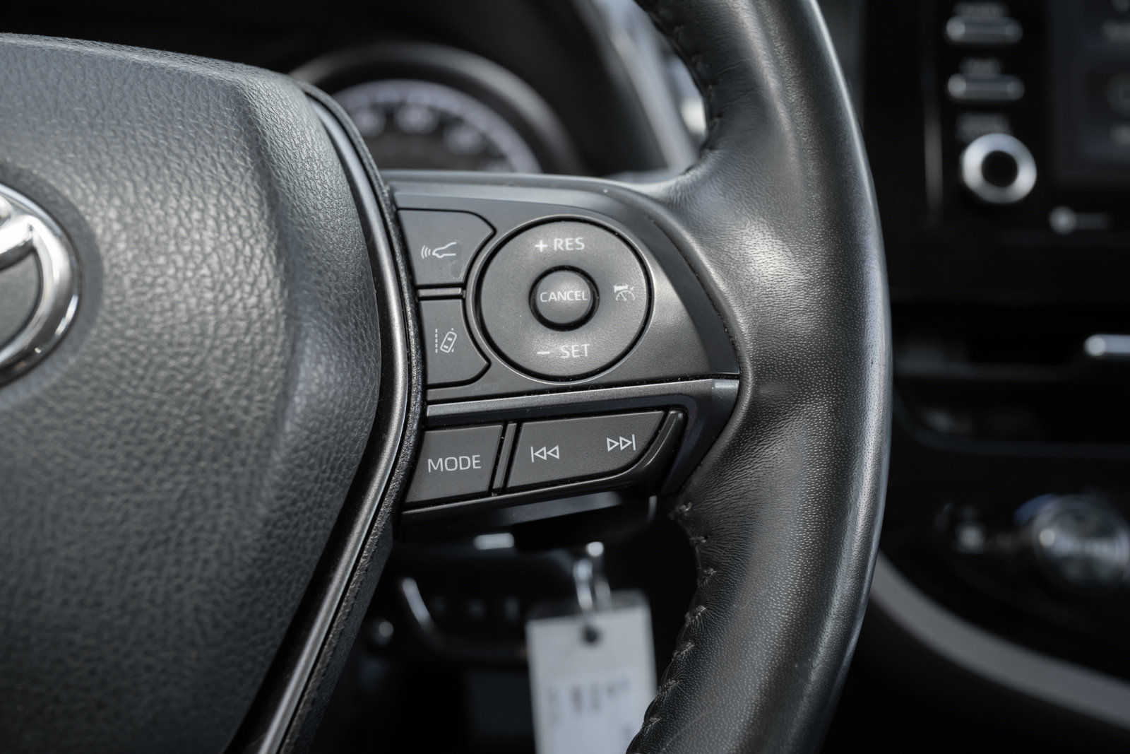 Used 2023 Toyota Camry SE image 25