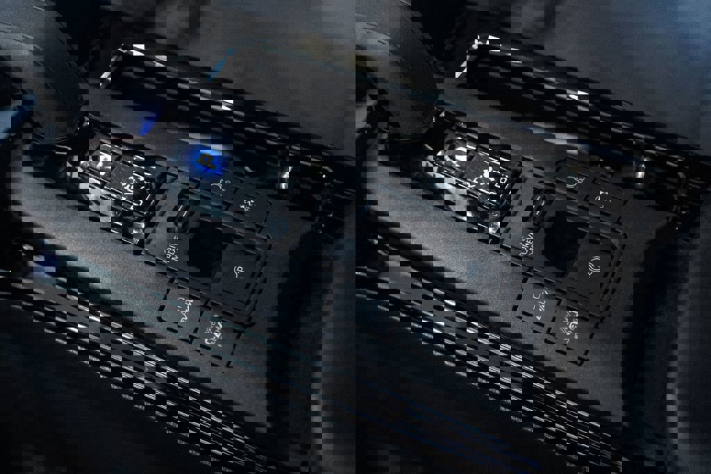 Certified 2024 Toyota Prius Prime SE image 17